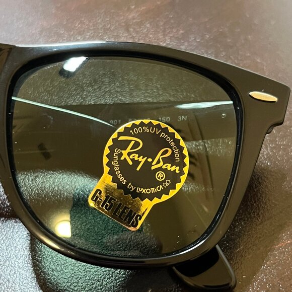 *BRAND NEW* Ray-Ban Original Wayfarer in Polished Black - Picture 9 of 9